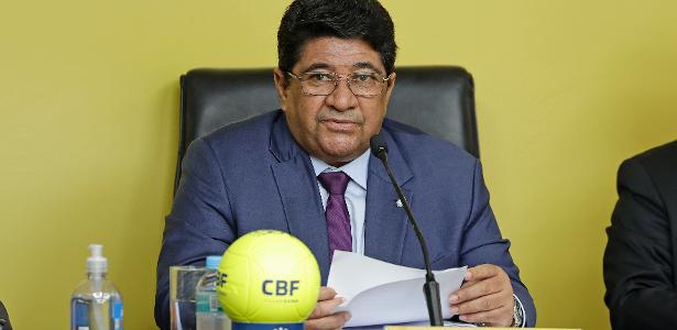 Alerta com calendário e noite em claro: como a CBF suspendeu o Brasileirão